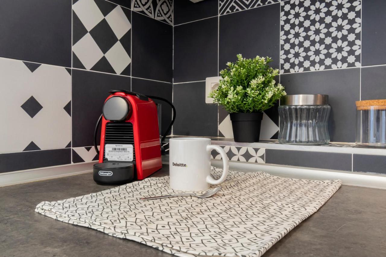 I Host Apartment - Alessi 10 Milan Bagian luar foto